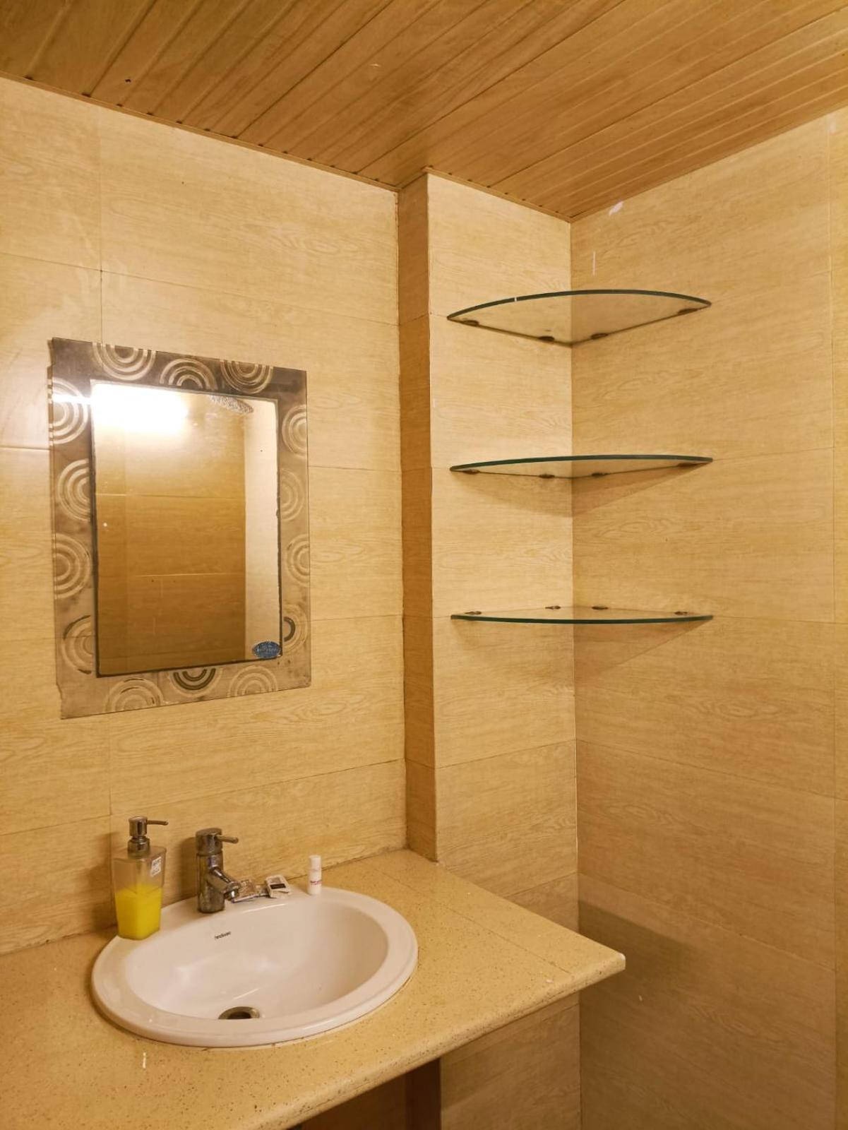 Hotel Blueberry Νέο Δελχί Εξωτερικό φωτογραφία